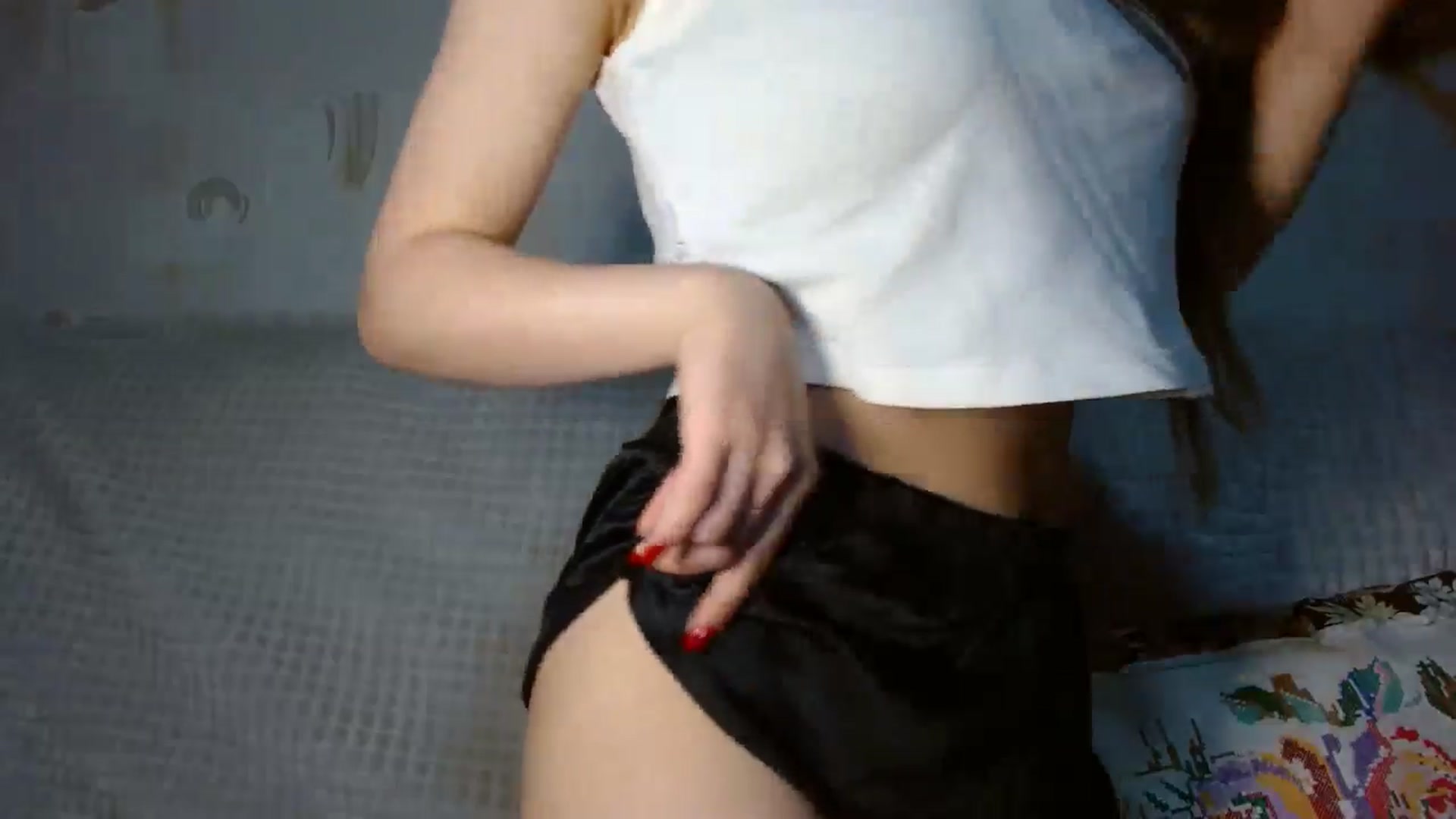Gallery image thumbnail from Mia_chan's myfreecams stream on, 10/08/2024, 15:46 image 11 of 20