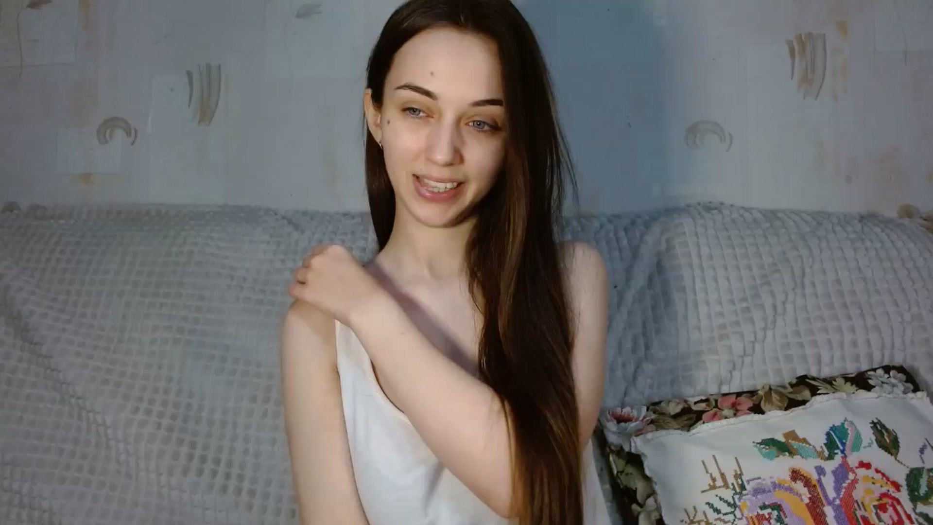 Gallery image thumbnail from Mia_chan's myfreecams stream on, 10/08/2024, 15:46 image 1 of 20