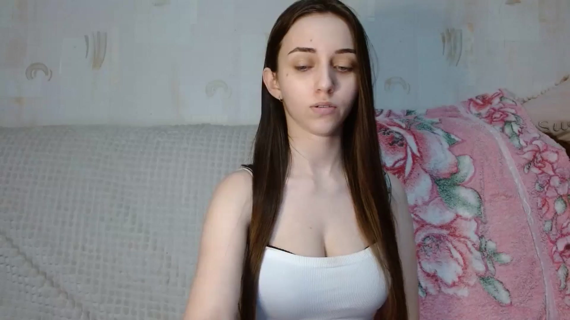 Gallery image thumbnail from Mia_chan's myfreecams stream on, 11/25/2024, 18:13 image 19 of 20