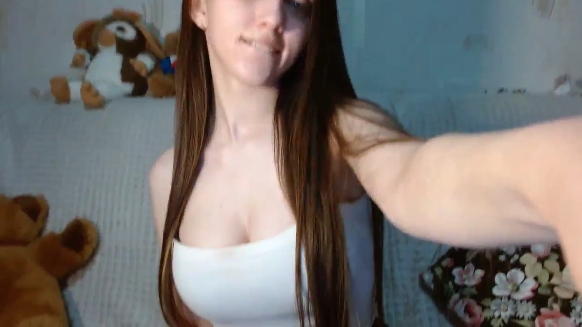 Gallery image thumbnail from Mia_chan's myfreecams stream on, 05/11/2025, 20:06 image 4 of 20