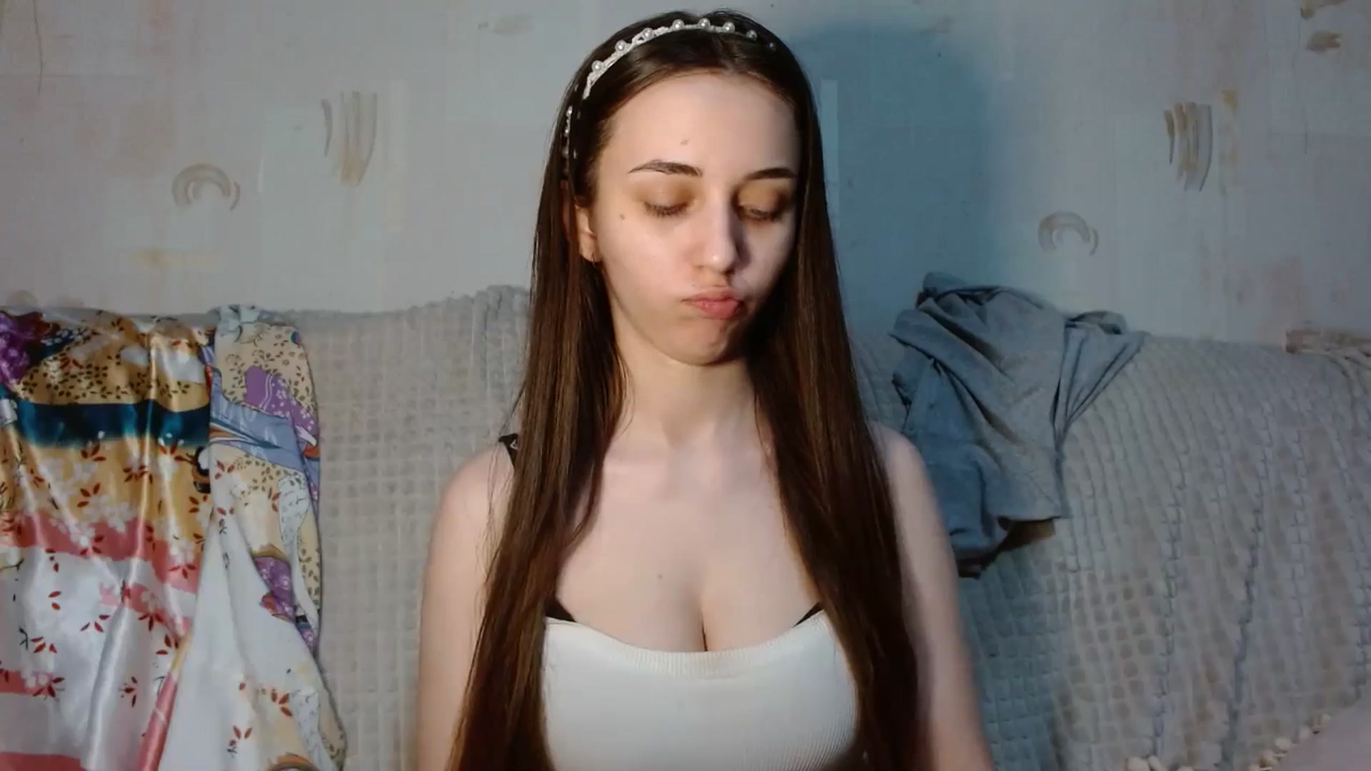 Gallery image thumbnail from Mia_chan's myfreecams stream on, 06/07/2025, 22:44 image 9 of 20