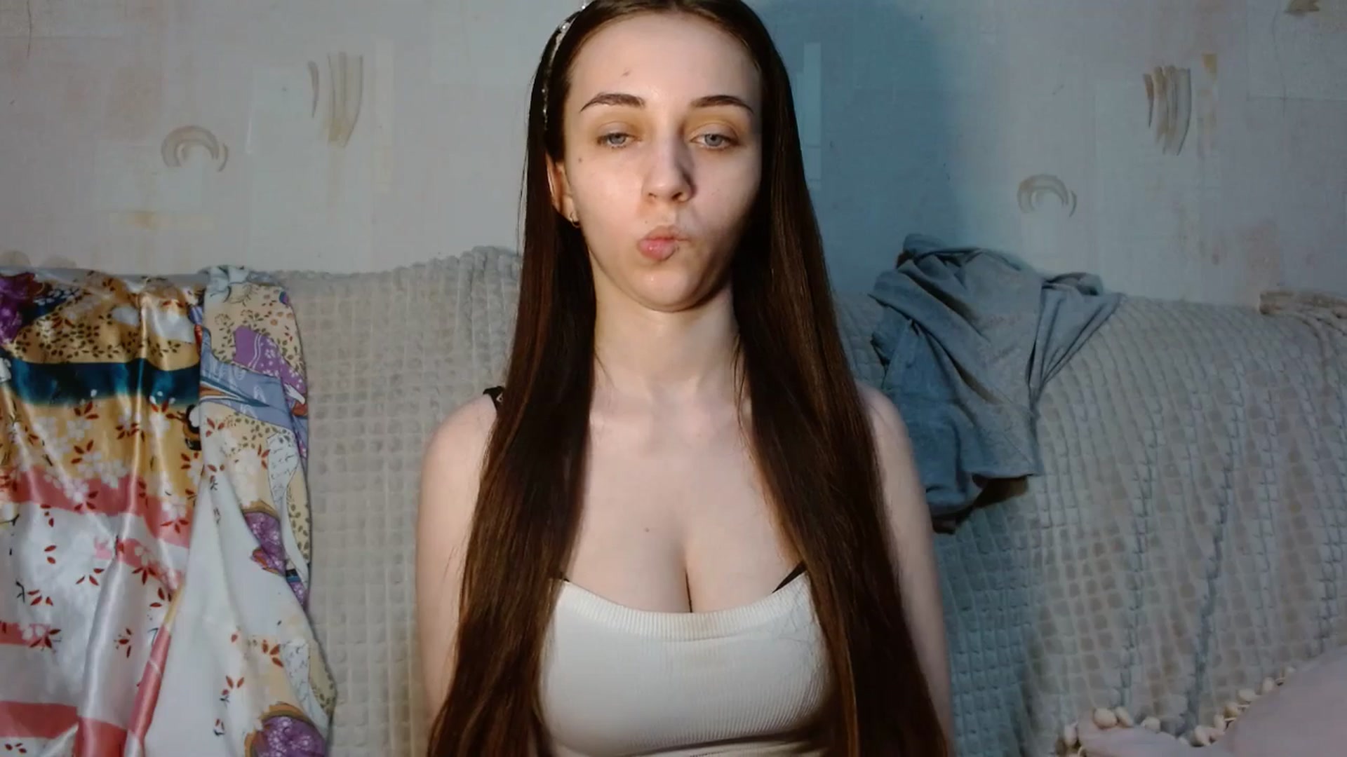 Gallery image thumbnail from Mia_chan's myfreecams stream on, 06/07/2025, 22:44 image 12 of 20