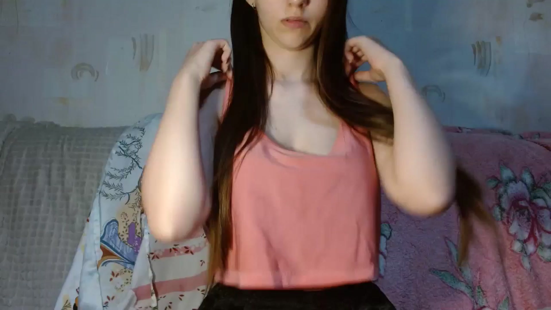 Gallery image thumbnail from Mia_chan's myfreecams stream on, 06/25/2025, 19:58 image 1 of 20