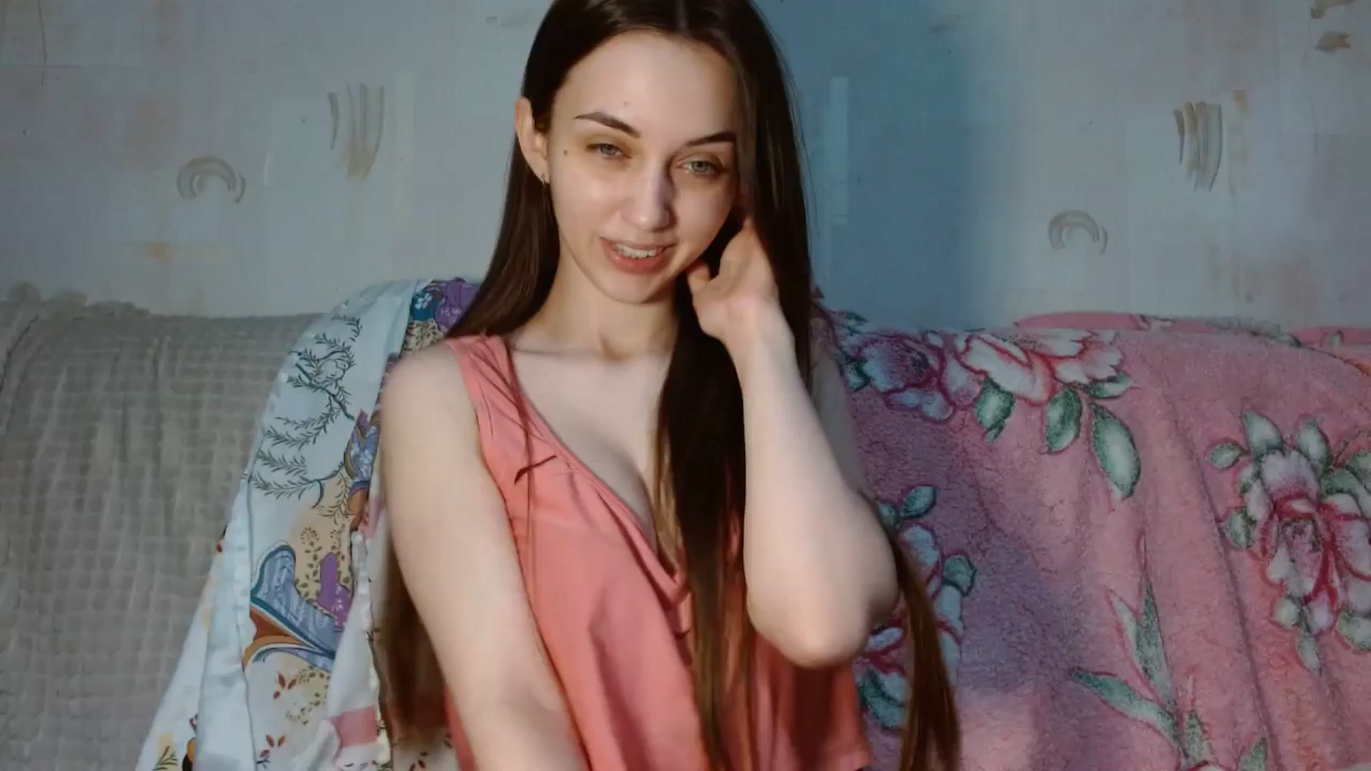Gallery image thumbnail from Mia_chan's myfreecams stream on, 06/25/2025, 19:58 image 5 of 20