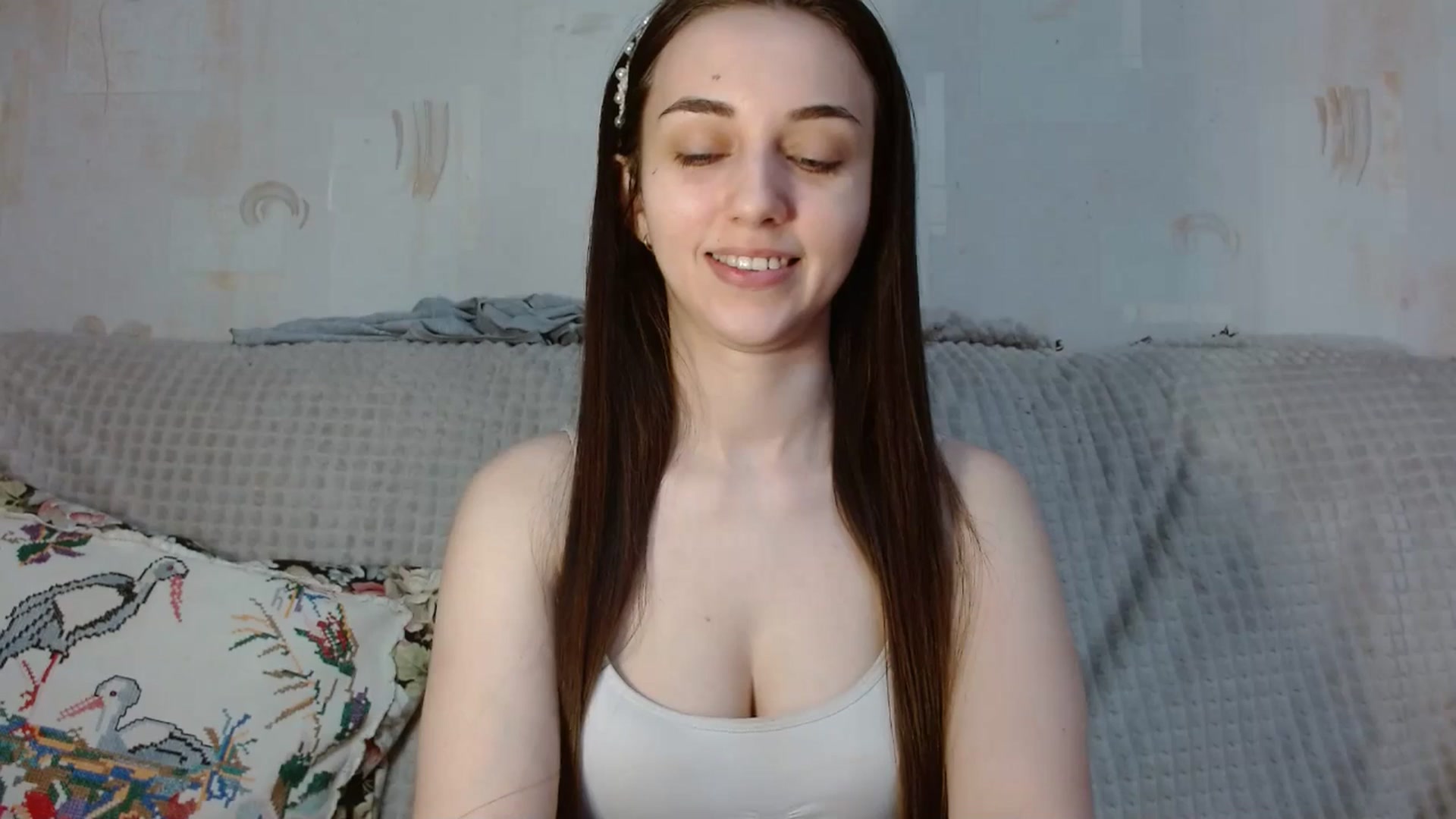 Gallery image thumbnail from Mia_chan's myfreecams stream on, 07/05/2025, 09:12 image 10 of 20