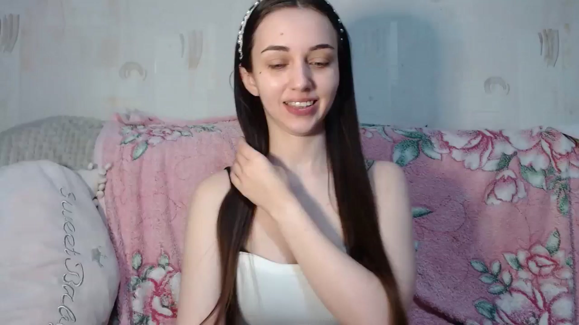 Gallery image thumbnail from Mia_chan's myfreecams stream on, 07/21/2025, 14:28 image 5 of 20
