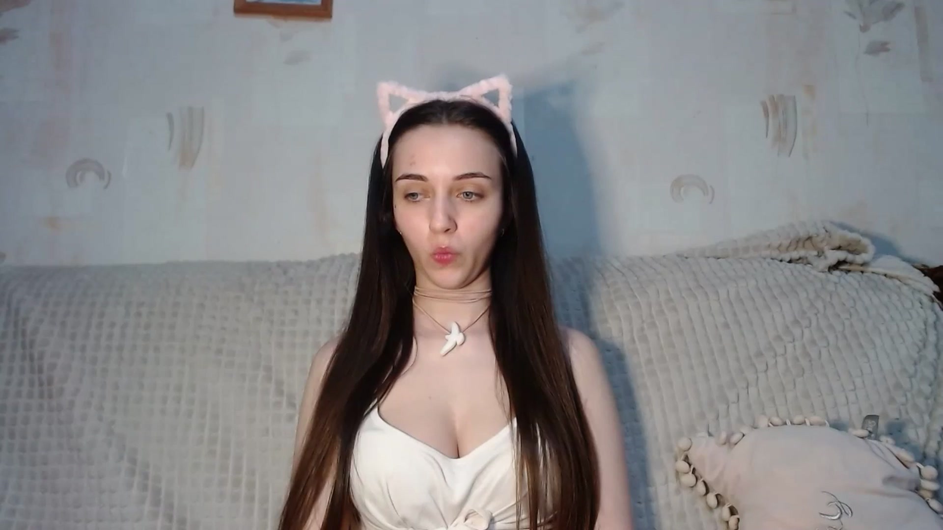 Gallery image thumbnail from Mia_chan's myfreecams stream on, 11/23/2025, 18:07 image 11 of 20