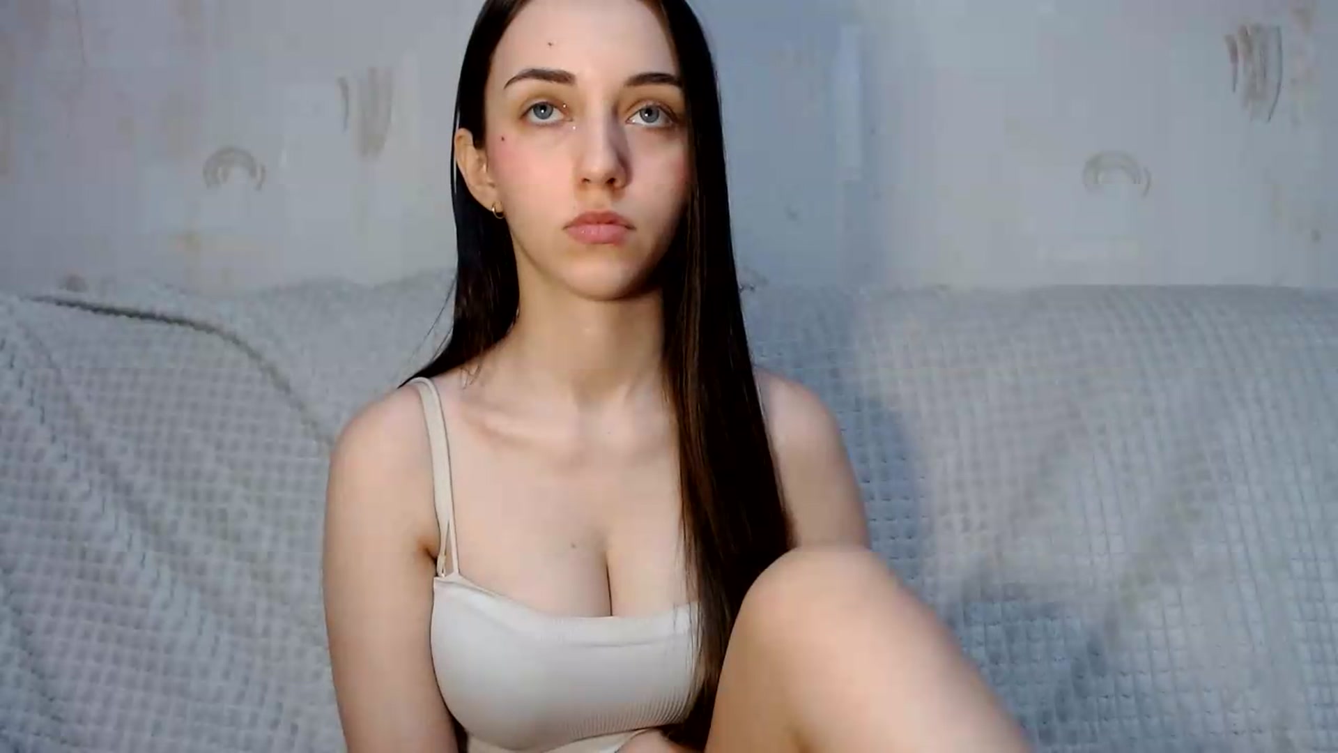 Gallery image thumbnail from Mia_chan's myfreecams stream on, 09/03/2026, 11:33 image 15 of 20