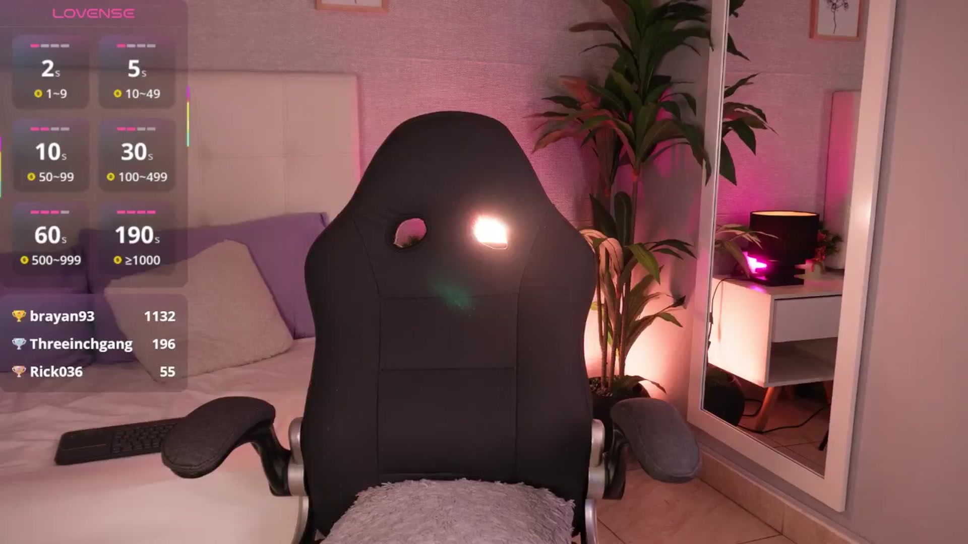 Gallery image thumbnail from Mia_gabbaai's myfreecams stream on, 07/13/2025, 17:10 image 20 of 20