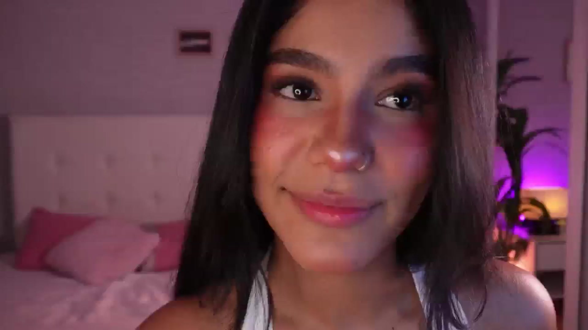Gallery image thumbnail from Mia_gabbaai's myfreecams stream on, 07/23/2025, 14:37 image 11 of 20