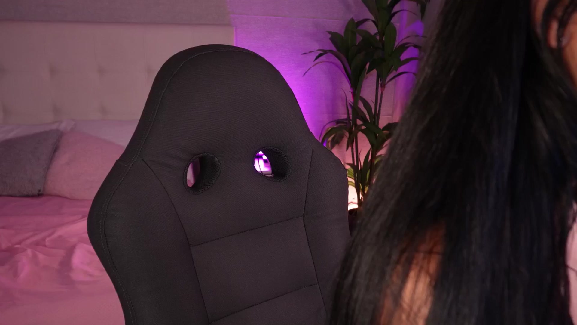 Gallery image thumbnail from Mia_gabbaai's myfreecams stream on, 08/21/2025, 15:28 image 6 of 20