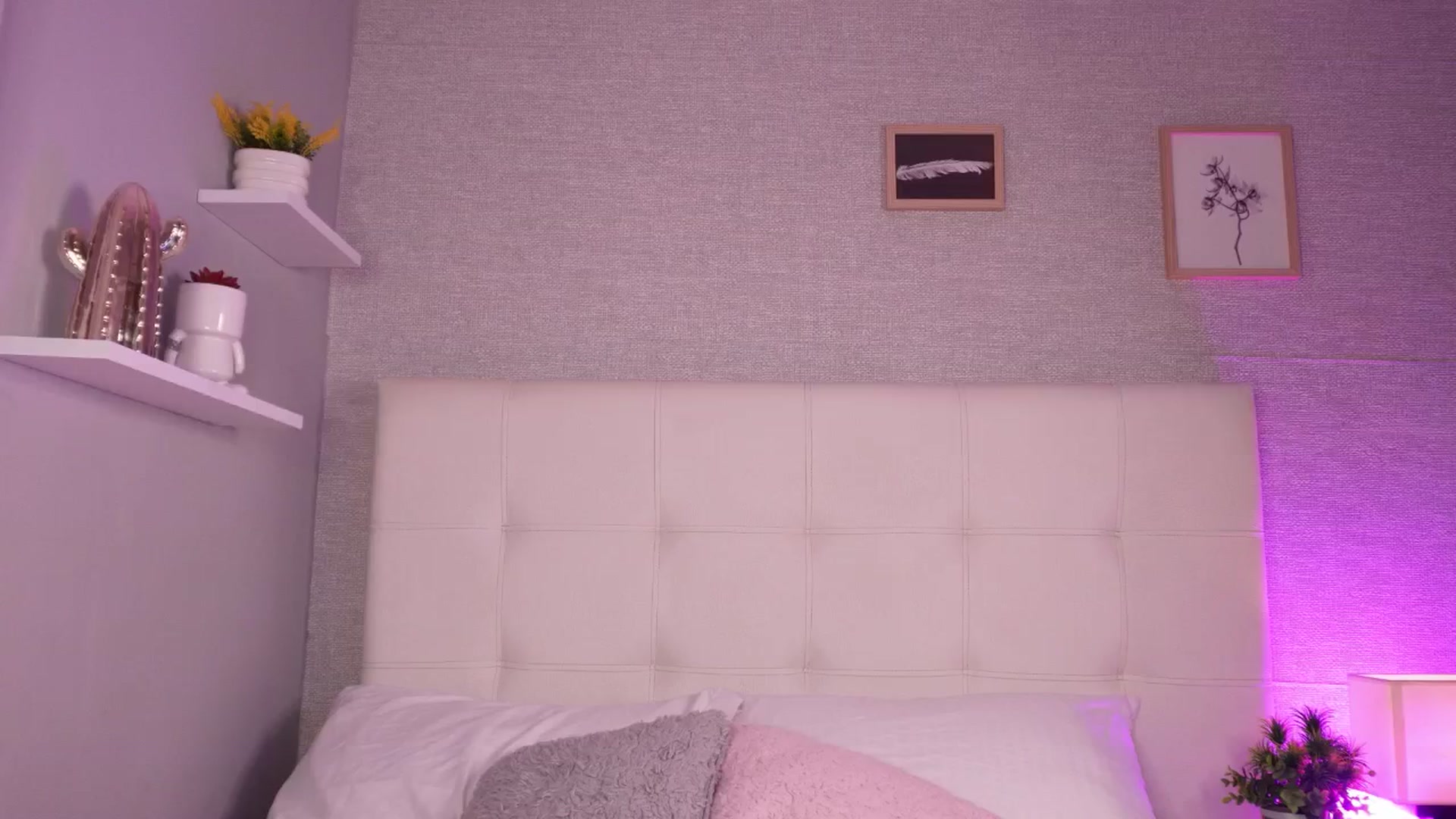 Gallery image thumbnail from Mia_gabbaai's myfreecams stream on, 08/21/2025, 15:28 image 2 of 20
