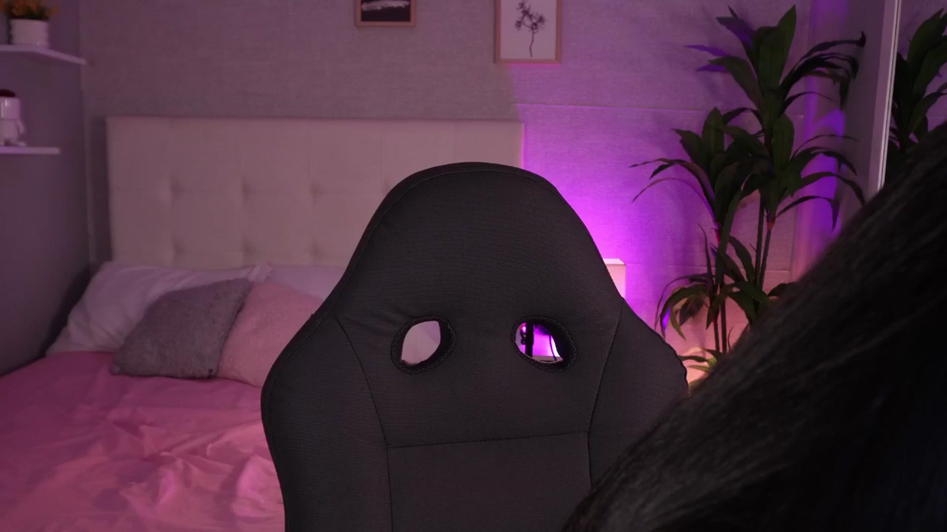 Gallery image thumbnail from Mia_gabbaai's myfreecams stream on, 08/21/2025, 15:28 image 17 of 20