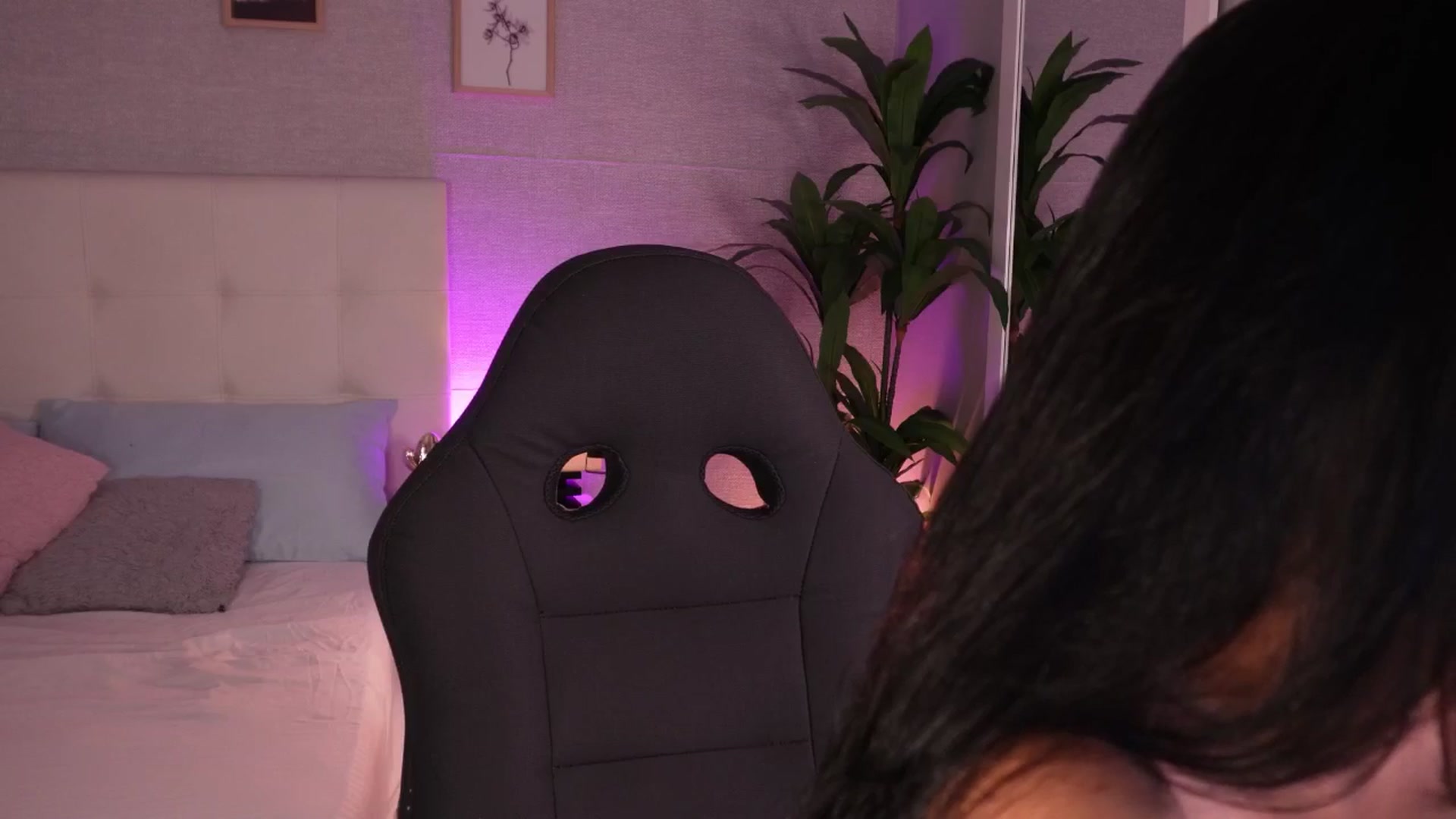 Gallery image thumbnail from Mia_gabbaai's myfreecams stream on, 09/02/2025, 15:02 image 2 of 20