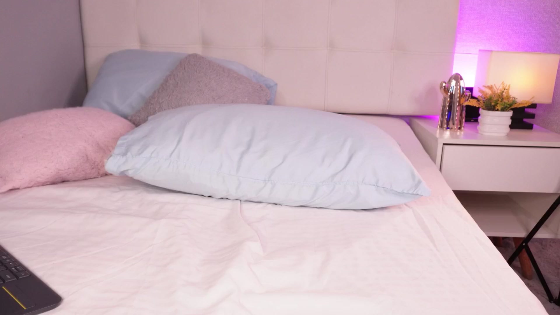 Gallery image thumbnail from Mia_gabbaai's myfreecams stream on, 09/02/2025, 18:03 image 12 of 20