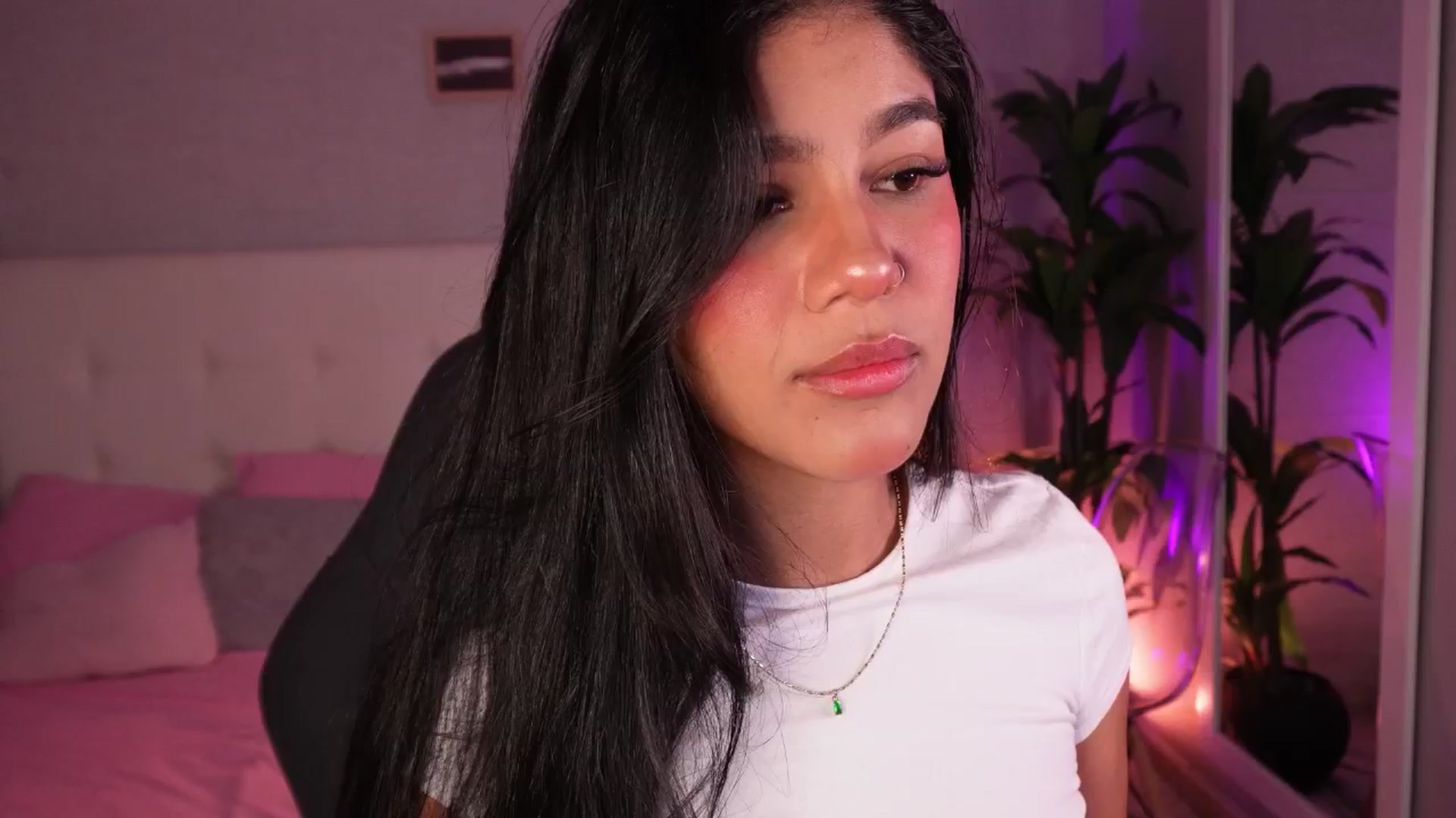 Gallery image thumbnail from Mia_gabbaai's myfreecams stream on, 09/14/2025, 13:22 image 14 of 20