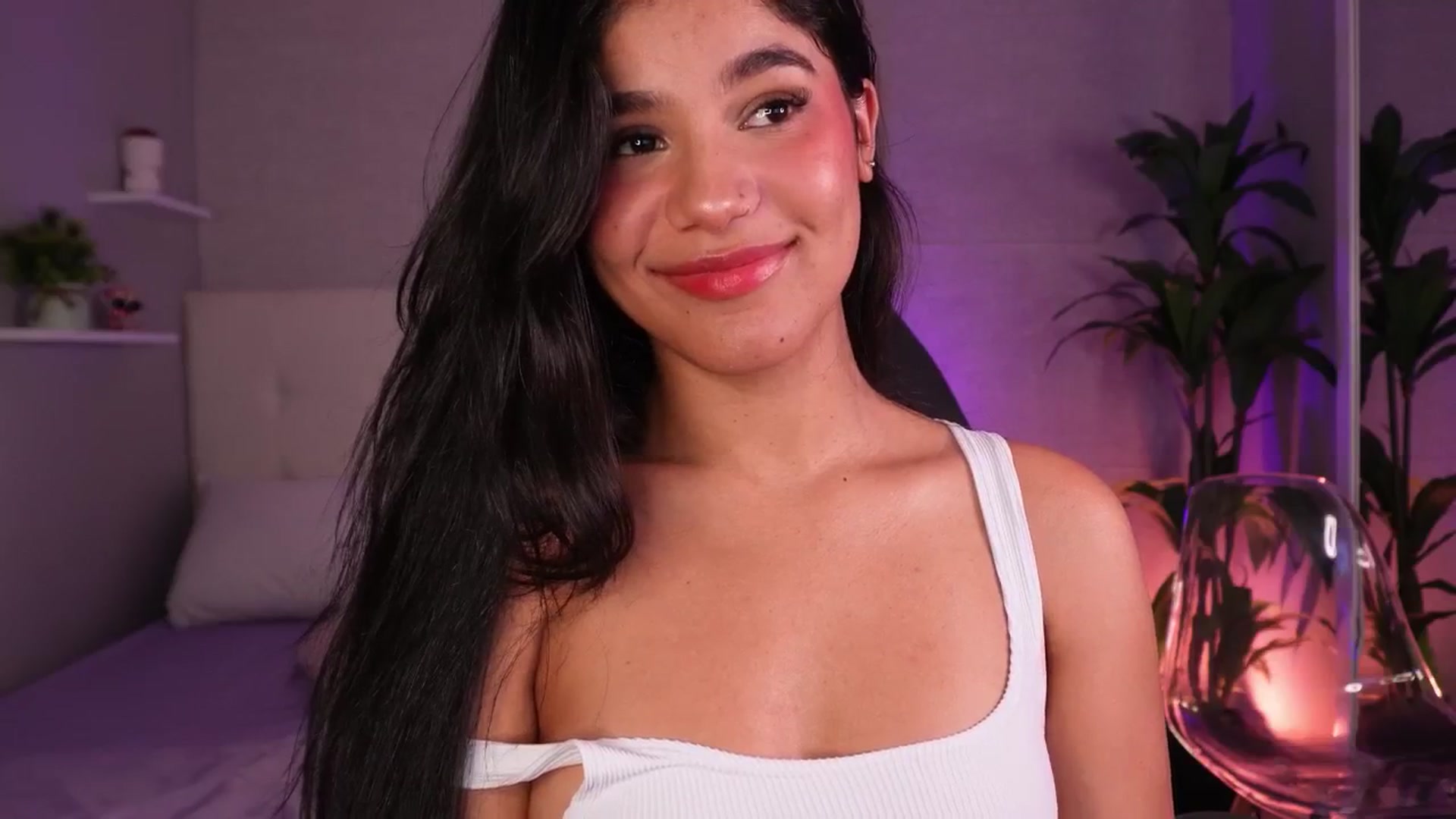 Gallery image thumbnail from Mia_gabbaai's myfreecams stream on, 09/18/2025, 19:55 image 20 of 20