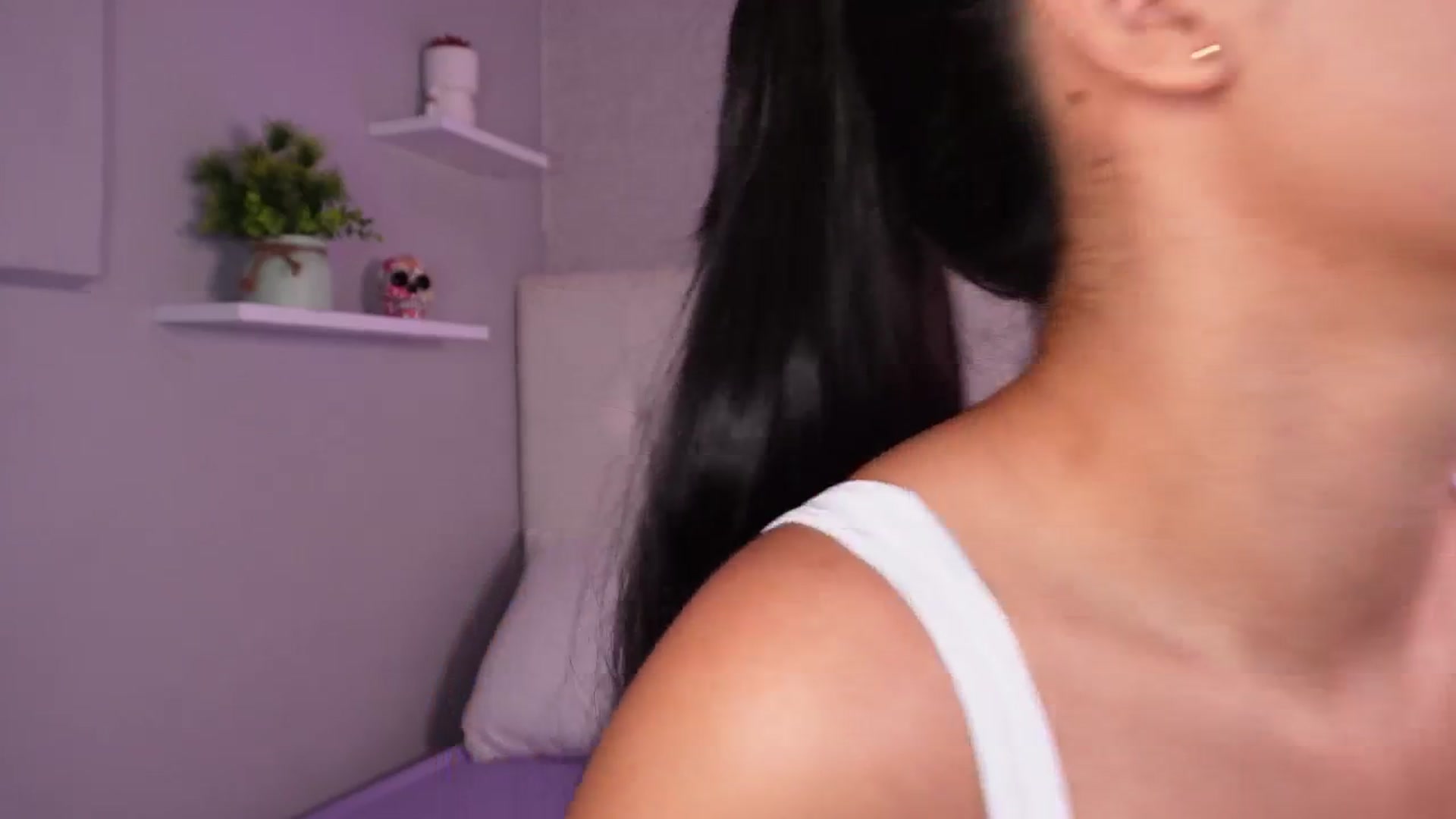 Gallery image thumbnail from Mia_gabbaai's myfreecams stream on, 09/18/2025, 19:55 image 6 of 20