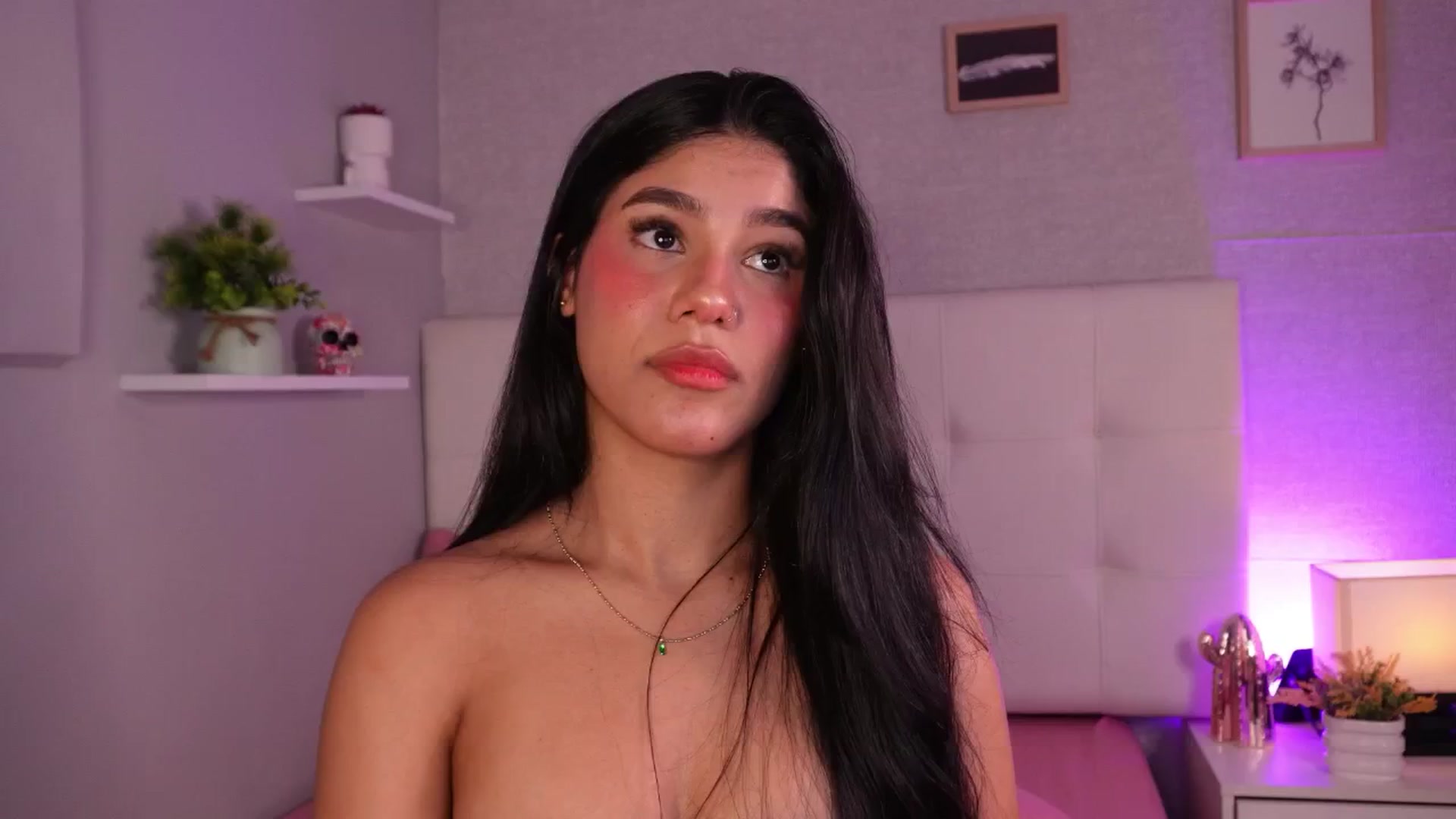 Gallery image thumbnail from Mia_gabbaai's myfreecams stream on, 09/20/2025, 17:06 image 14 of 20