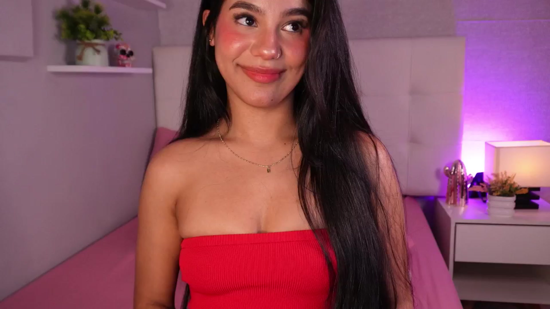 Gallery image thumbnail from Mia_gabbaai's myfreecams stream on, 09/20/2025, 17:06 image 20 of 20