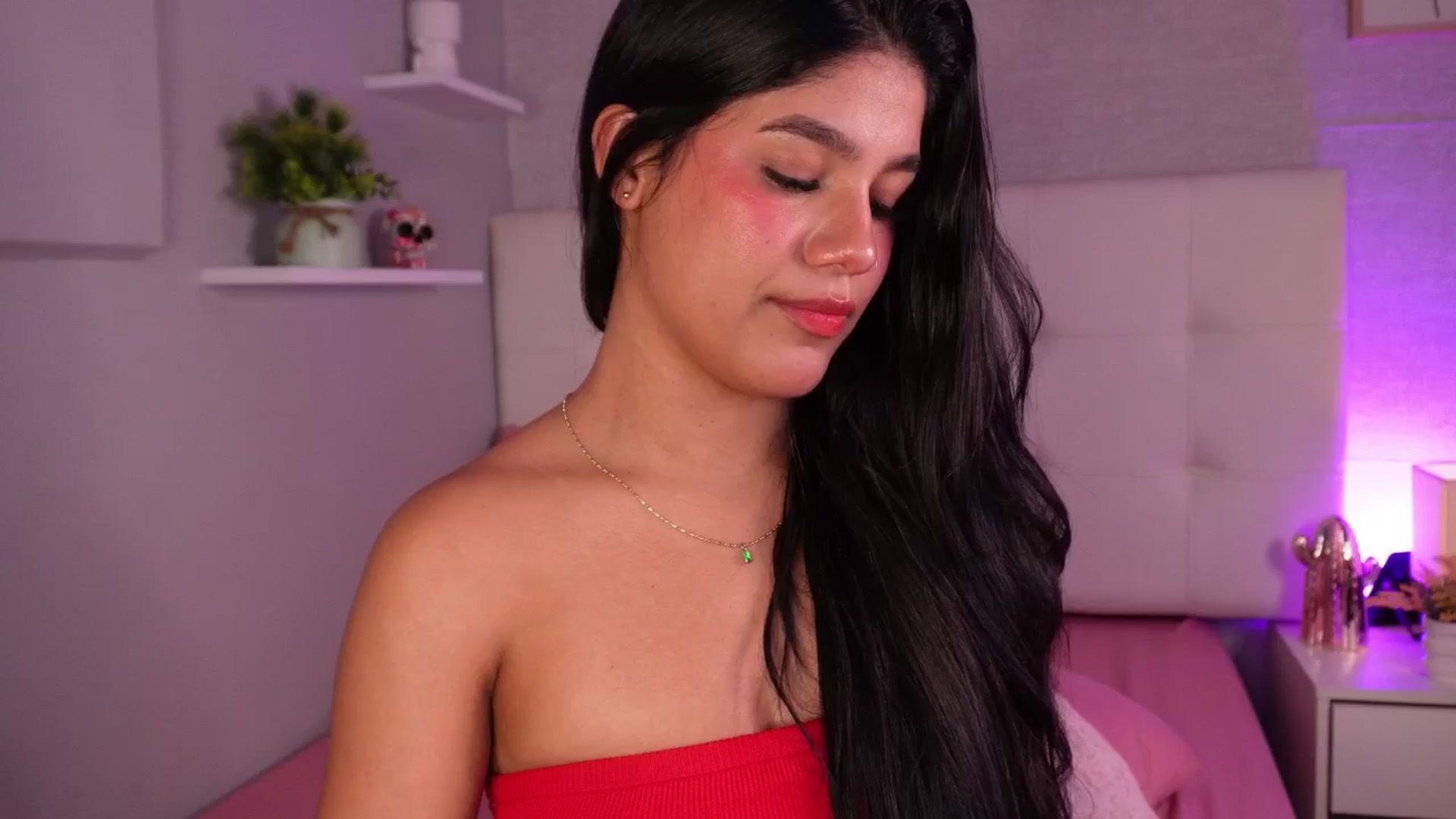 Gallery image thumbnail from Mia_gabbaai's myfreecams stream on, 09/20/2025, 20:04 image 18 of 20