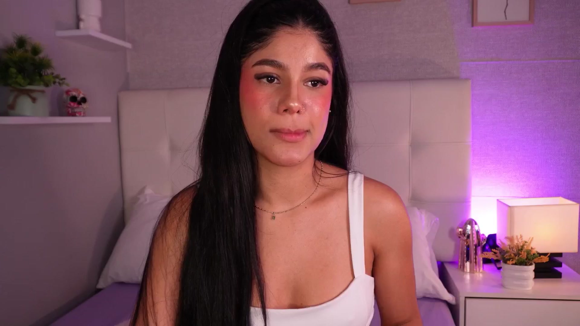 Gallery image thumbnail from Mia_gabbaai's myfreecams stream on, 09/22/2025, 18:33 image 8 of 20