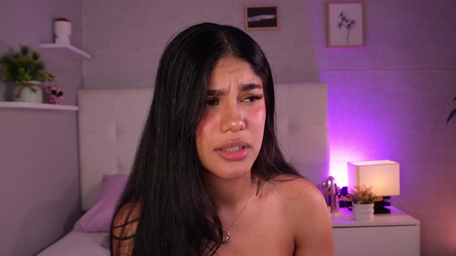 Gallery image thumbnail from Mia_gabbaai's myfreecams stream on, 09/28/2025, 17:32 image 20 of 20
