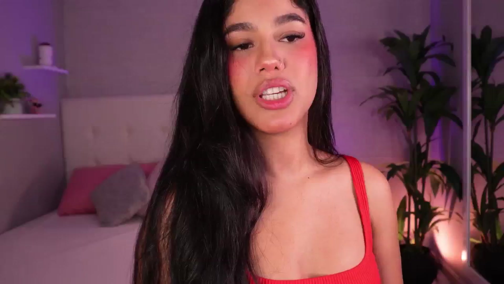 Gallery image thumbnail from Mia_gabbaai's myfreecams stream on, 10/19/2025, 15:31 image 16 of 20