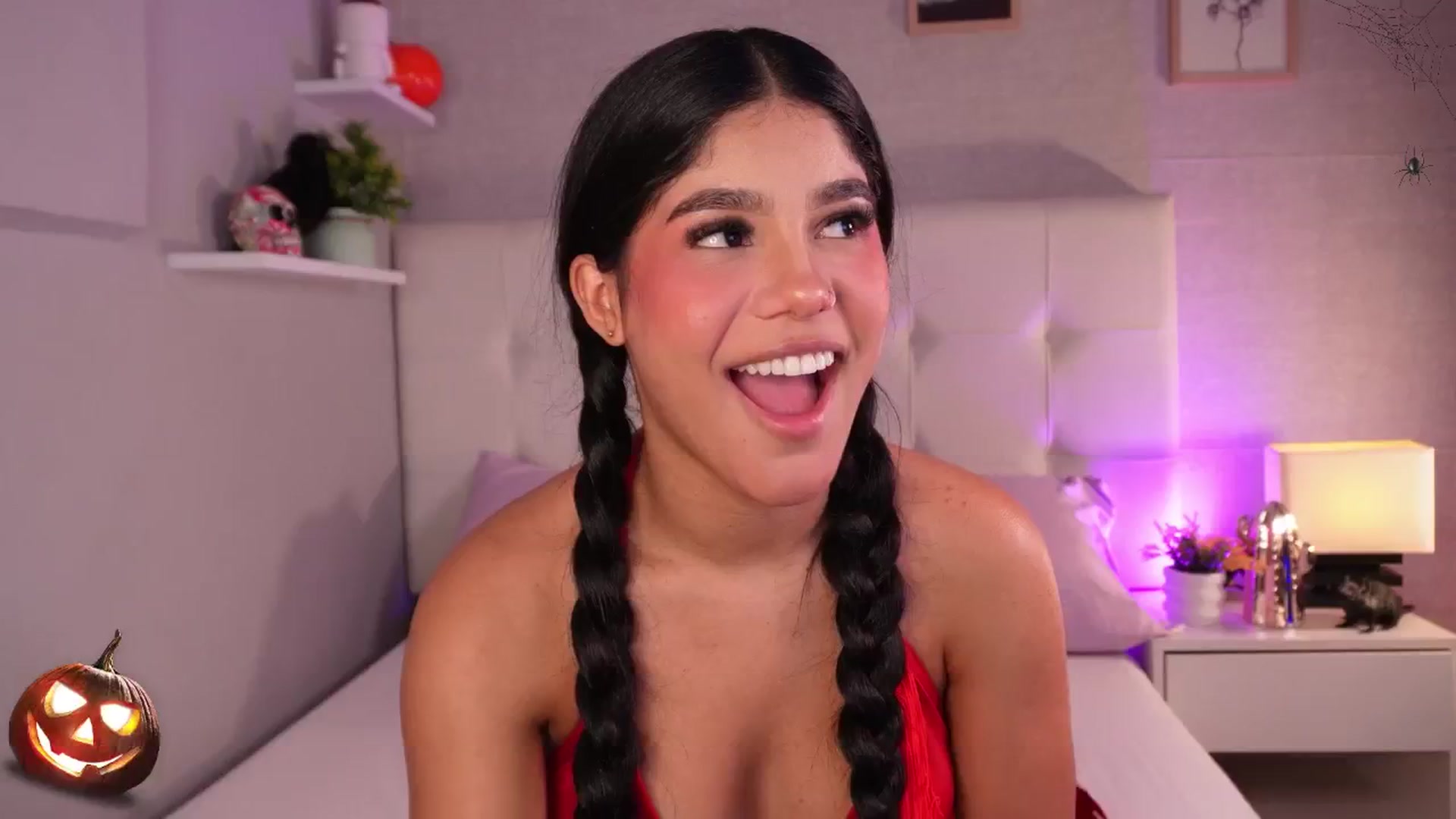 Gallery image thumbnail from Mia_gabbaai's myfreecams stream on, 10/30/2025, 15:21 image 19 of 20