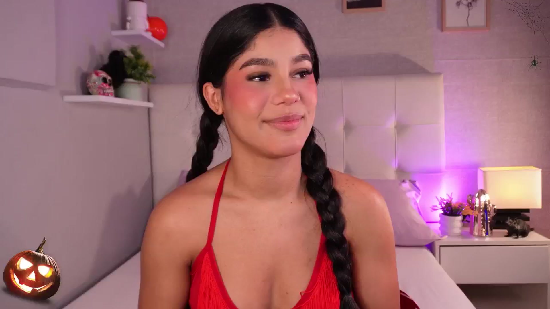 Gallery image thumbnail from Mia_gabbaai's myfreecams stream on, 10/30/2025, 15:21 image 17 of 20