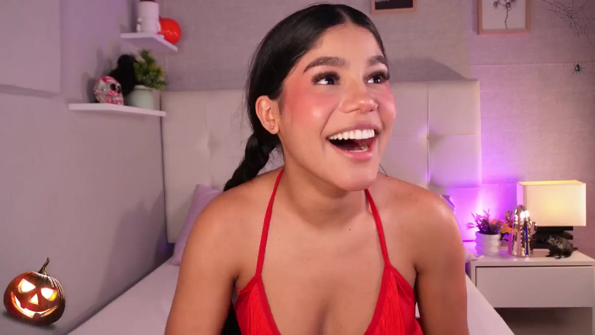 Gallery image thumbnail from Mia_gabbaai's myfreecams stream on, 10/30/2025, 15:21 image 10 of 20