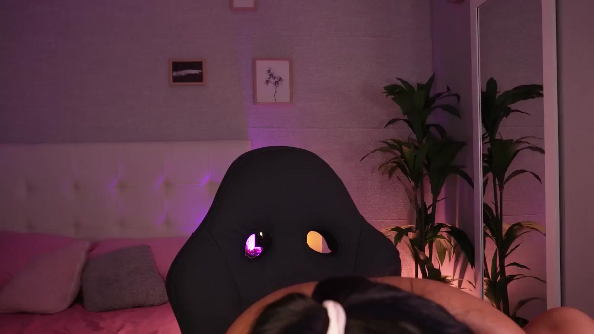 Gallery image thumbnail from Mia_gabbaai's myfreecams stream on, 11/01/2025, 15:55 image 12 of 20