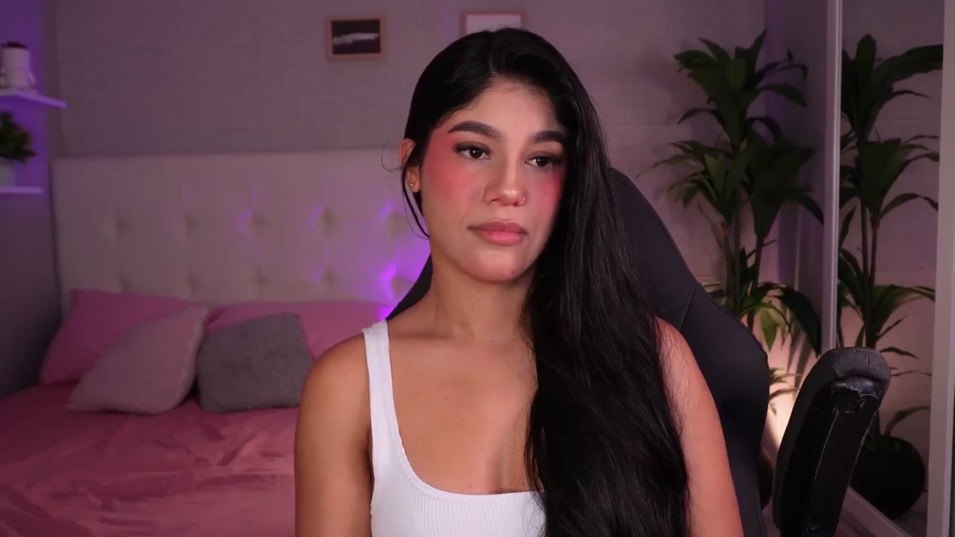 Gallery image thumbnail from Mia_gabbaai's myfreecams stream on, 11/02/2025, 14:14 image 5 of 20