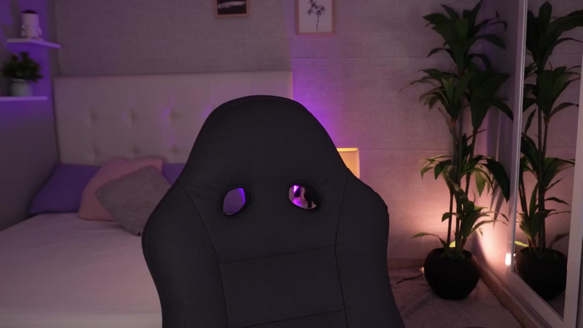 Gallery image thumbnail from Mia_gabbaai's myfreecams stream on, 11/03/2025, 15:30 image 5 of 20