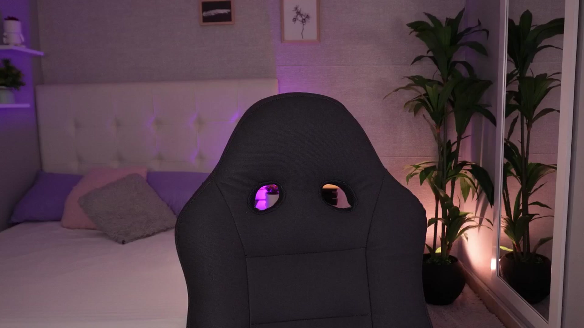 Gallery image thumbnail from Mia_gabbaai's myfreecams stream on, 11/03/2025, 15:30 image 17 of 20