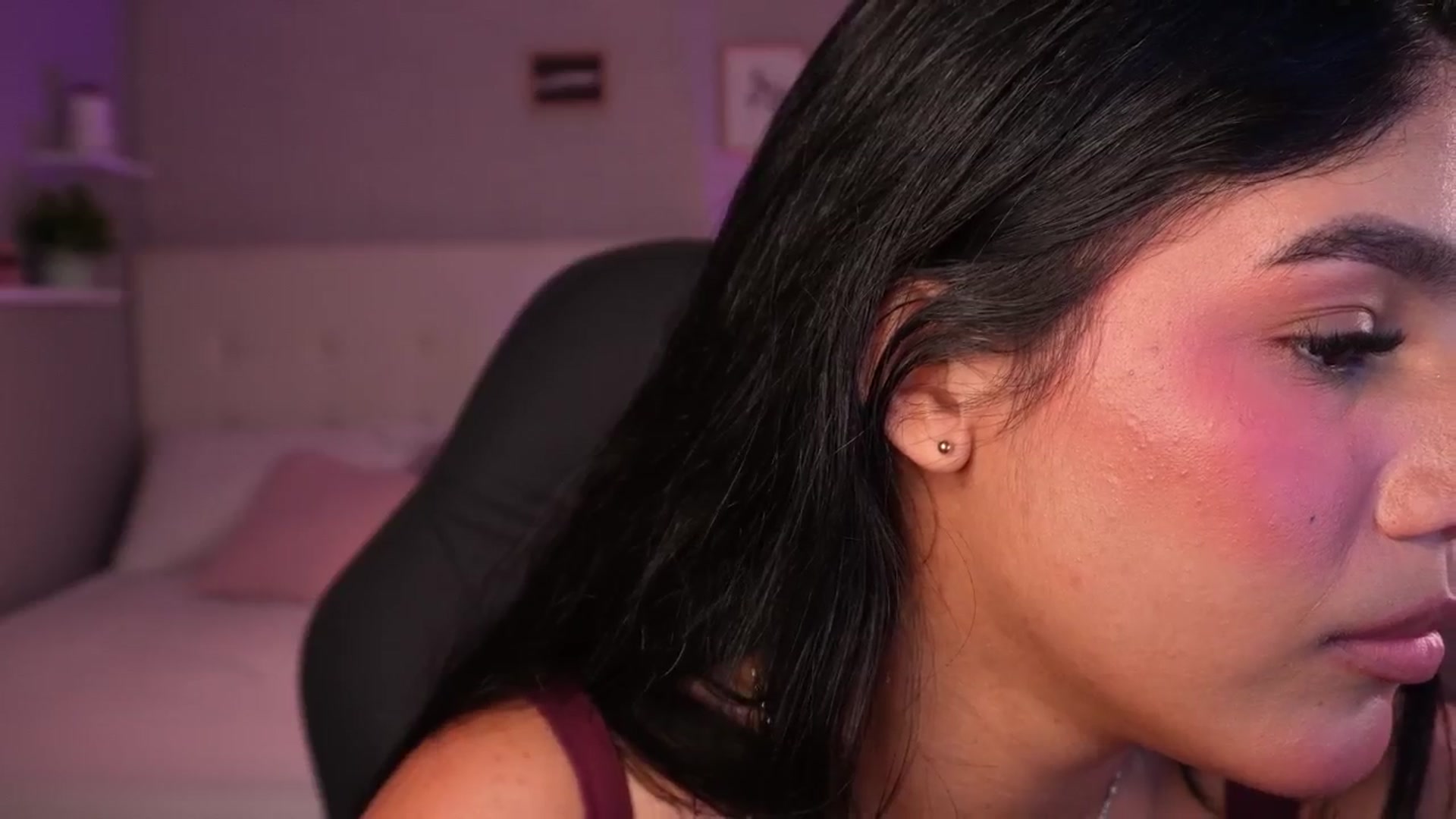 Gallery image thumbnail from Mia_gabbaai's myfreecams stream on, 11/09/2025, 18:31 image 12 of 20