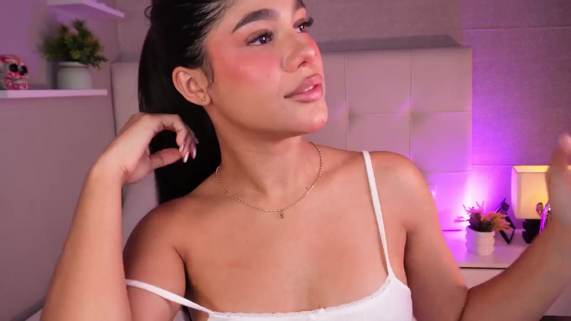 Gallery image thumbnail from Mia_gabbaai's myfreecams stream on, 11/11/2025, 15:39 image 2 of 20