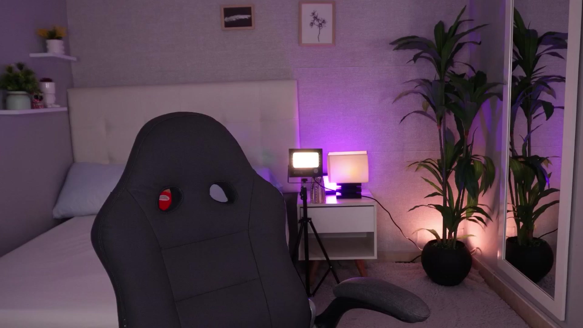 Gallery image thumbnail from Mia_gabbaai's myfreecams stream on, 11/24/2025, 15:19 image 5 of 20