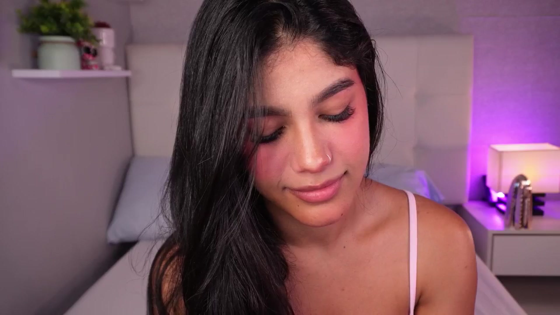 Gallery image thumbnail from Mia_gabbaai's myfreecams stream on, 11/24/2025, 15:19 image 14 of 20