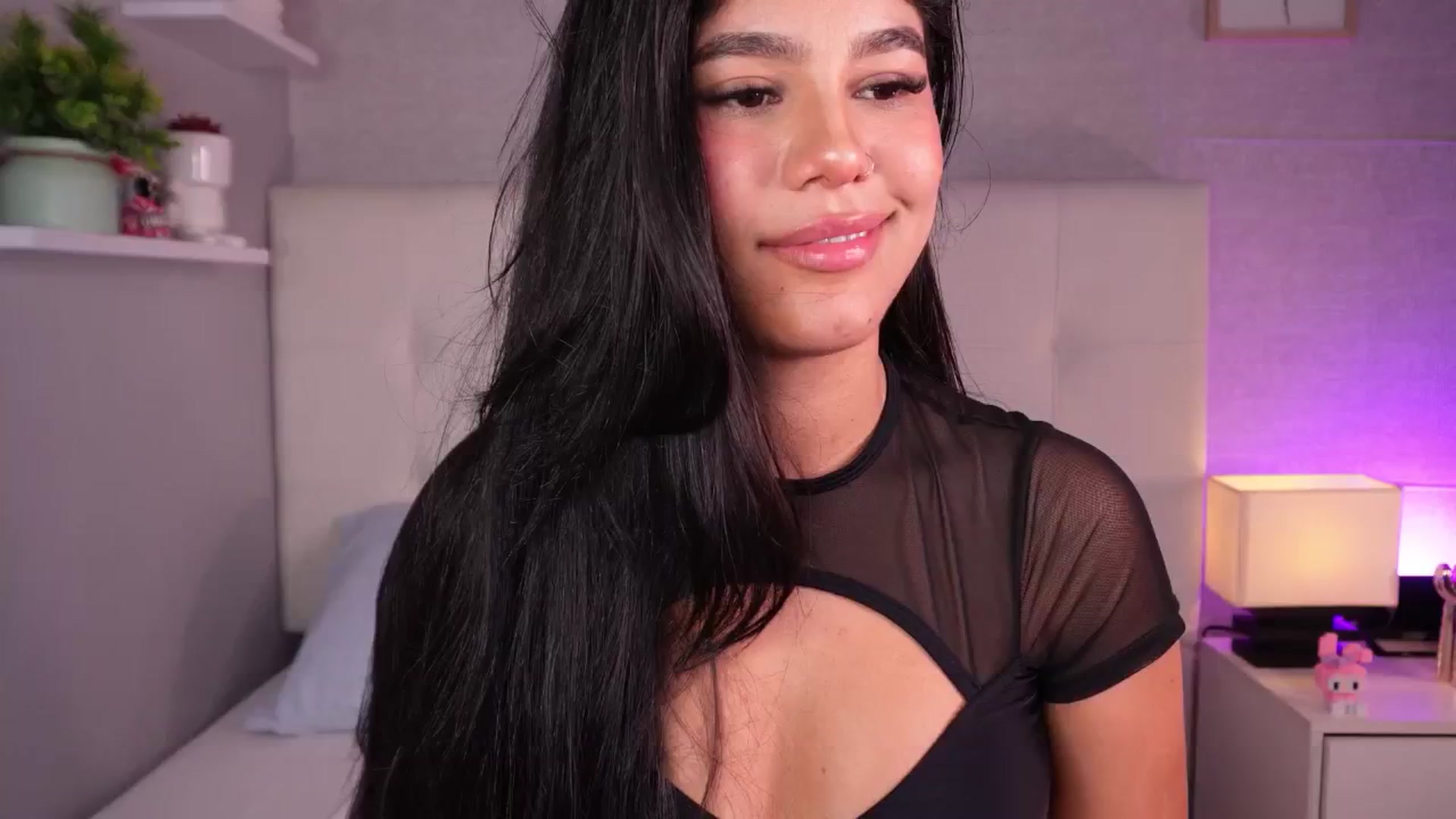 Gallery image thumbnail from Mia_gabbaai's myfreecams stream on, 12/30/2025, 16:25 image 3 of 20