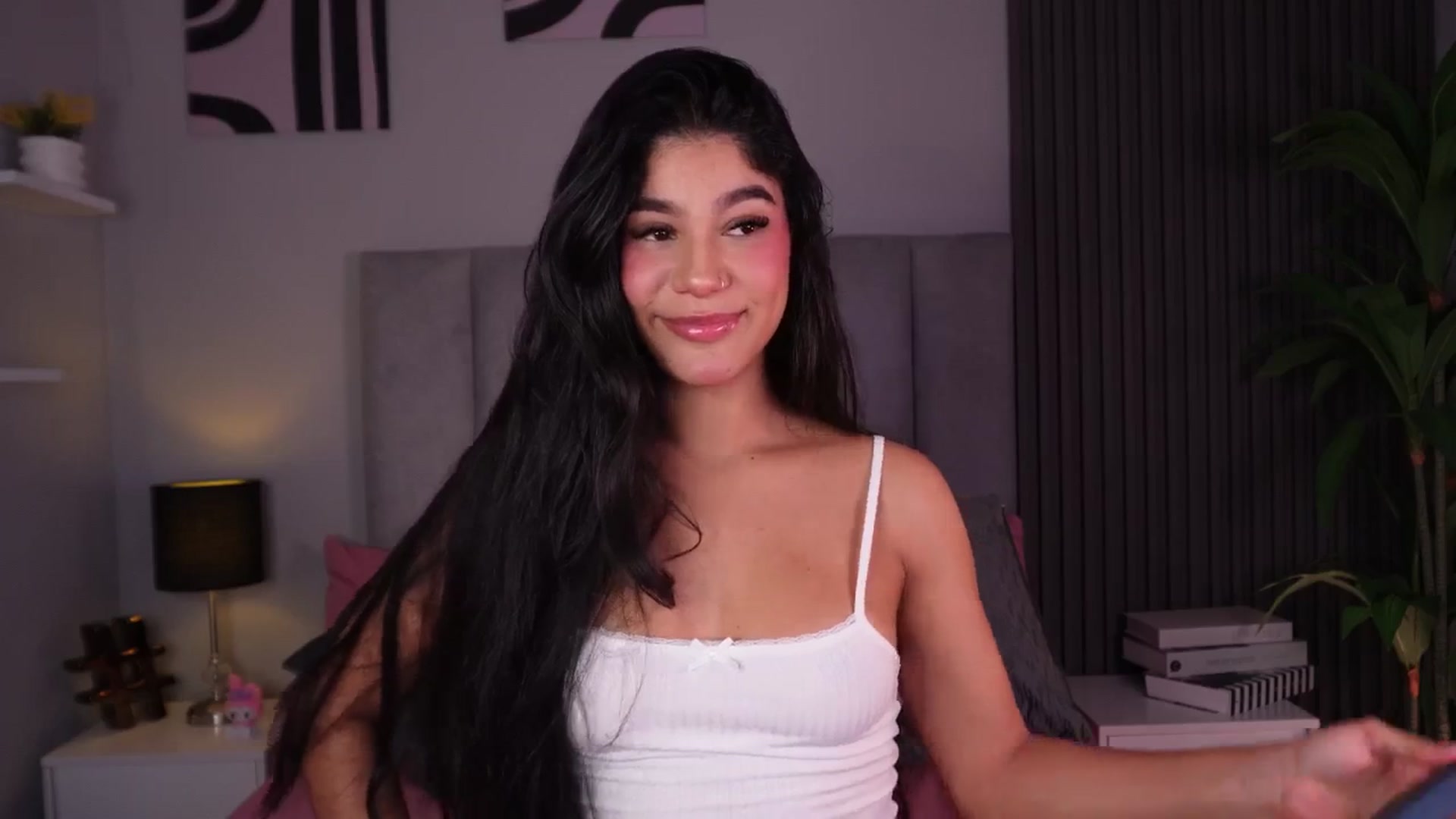 Gallery image thumbnail from Mia_gabbaai's myfreecams stream on, 03/16/2026, 13:26 image 7 of 20