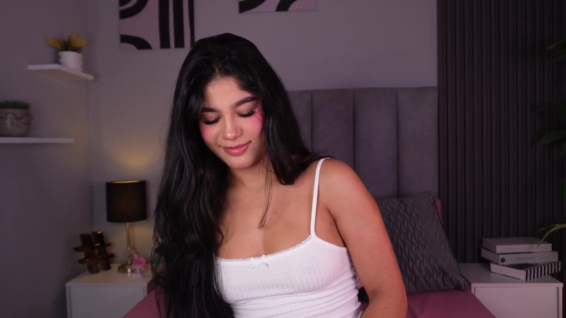 Gallery image thumbnail from Mia_gabbaai's myfreecams stream on, 03/16/2026, 13:26 image 5 of 20