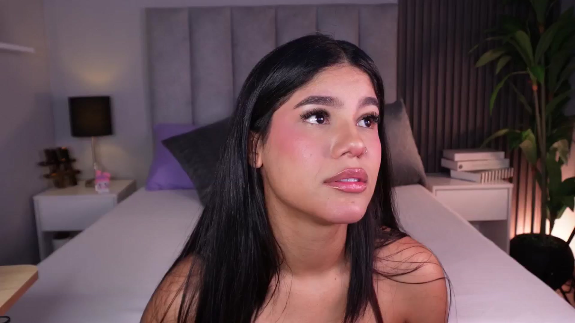 Gallery image thumbnail from Mia_gabbaai's myfreecams stream on, 03/19/2026, 15:20 image 11 of 20