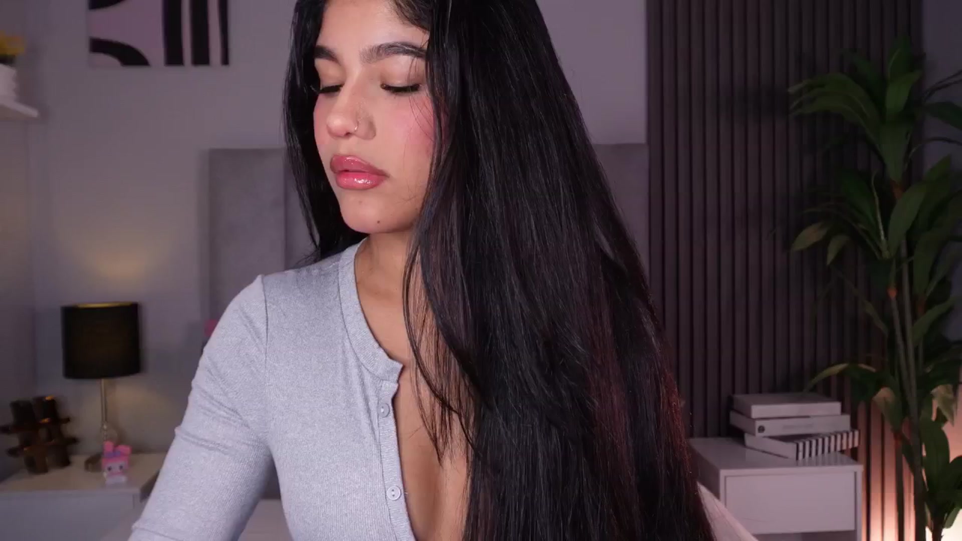 Gallery image thumbnail from Mia_gabbaai's myfreecams stream on, 03/25/2026, 13:17 image 1 of 20