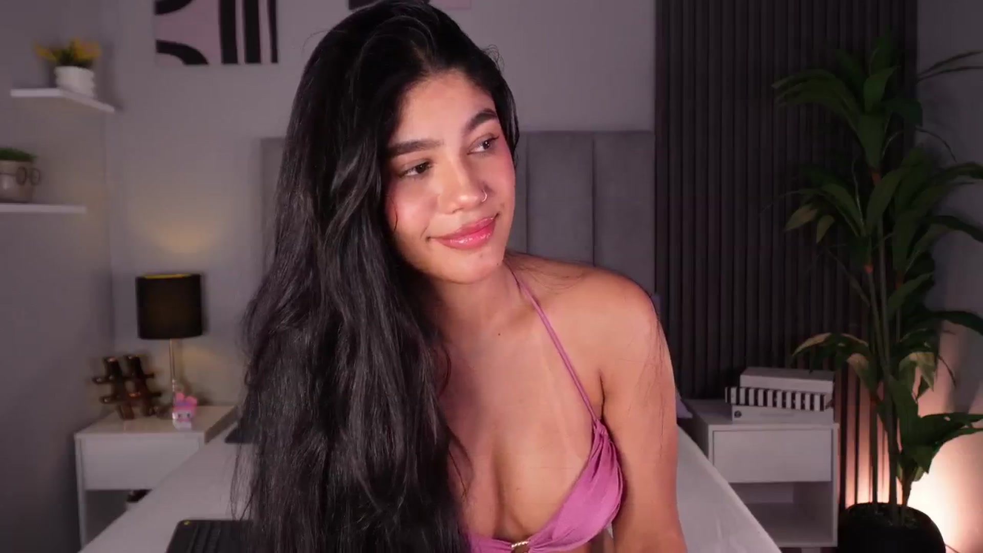 Gallery image thumbnail from Mia_gabbaai's myfreecams stream on, 04/01/2026, 14:30 image 13 of 20