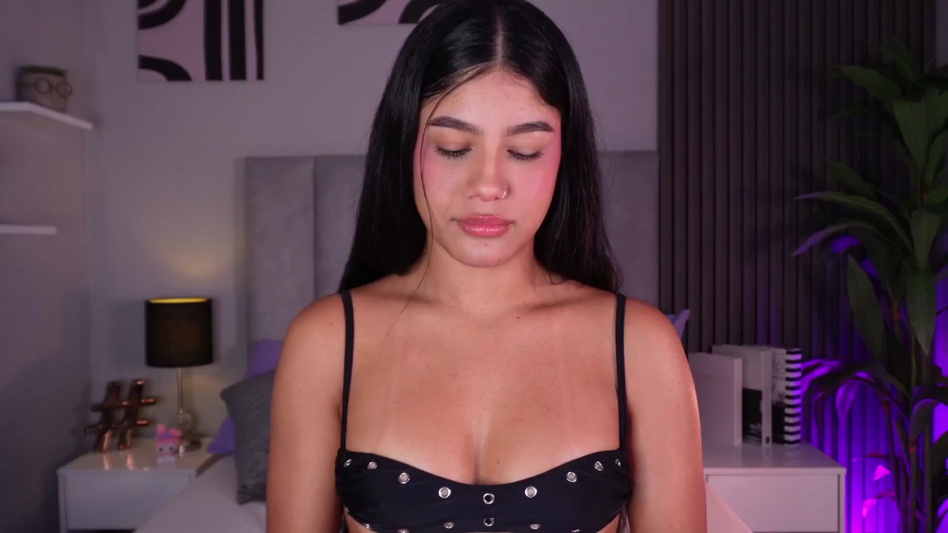 Gallery image thumbnail from Mia_gabbaai's myfreecams stream on, 04/11/2026, 16:41 image 6 of 20