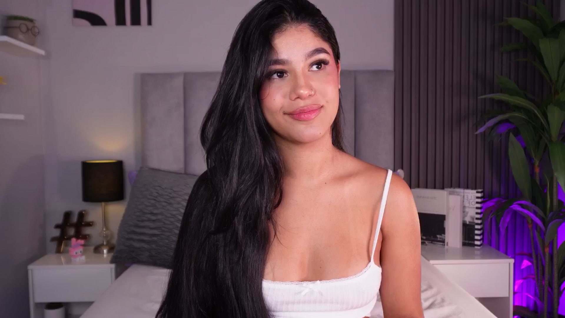 Gallery image thumbnail from Mia_gabbaai's myfreecams stream on, 04/21/2026, 15:12 image 20 of 20