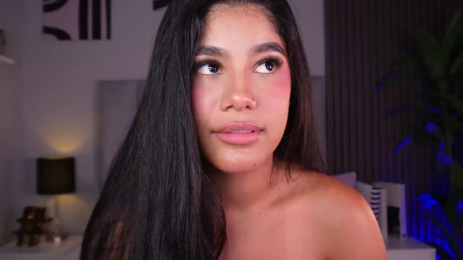 Gallery image thumbnail from Mia_gabbaai's myfreecams stream on, 06/07/2026, 18:34 image 18 of 20