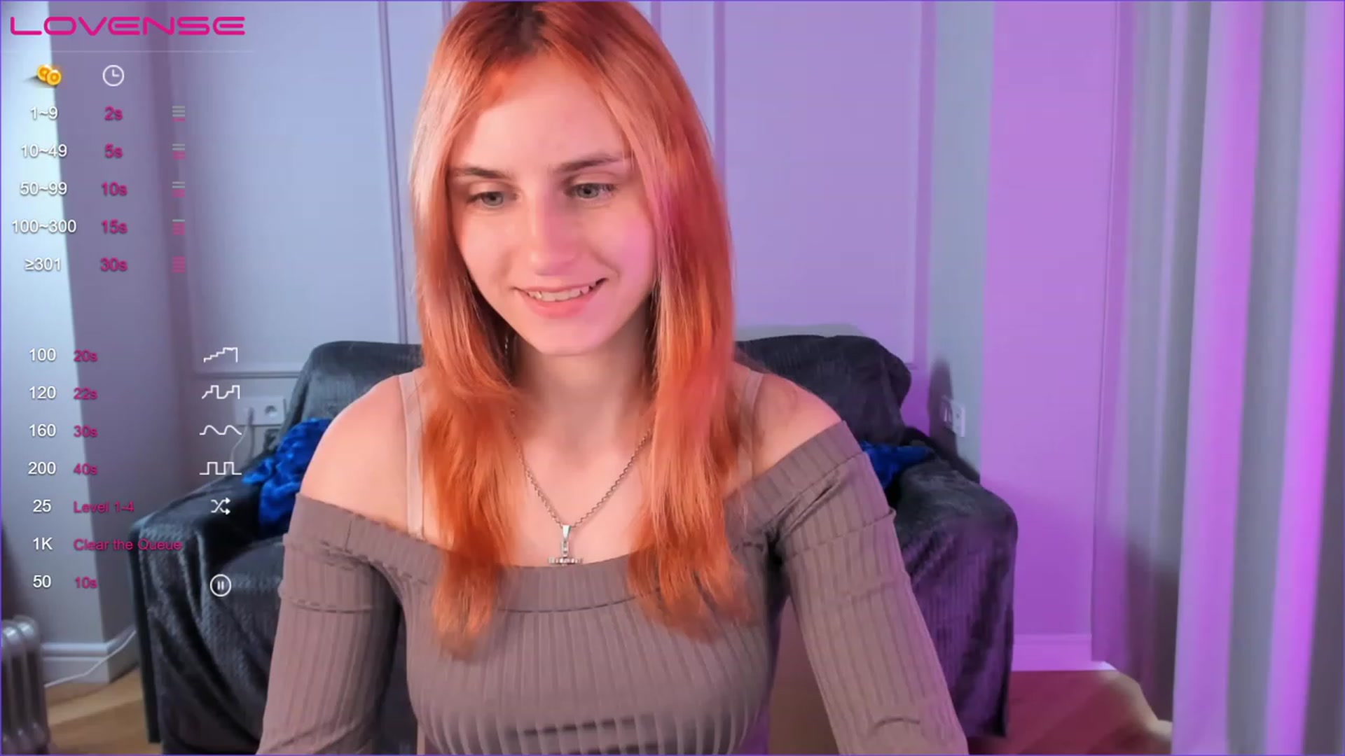 Gallery image thumbnail from Mia_lunaaa's myfreecams stream on, 11/14/2022, 13:29 image 4 of 20
