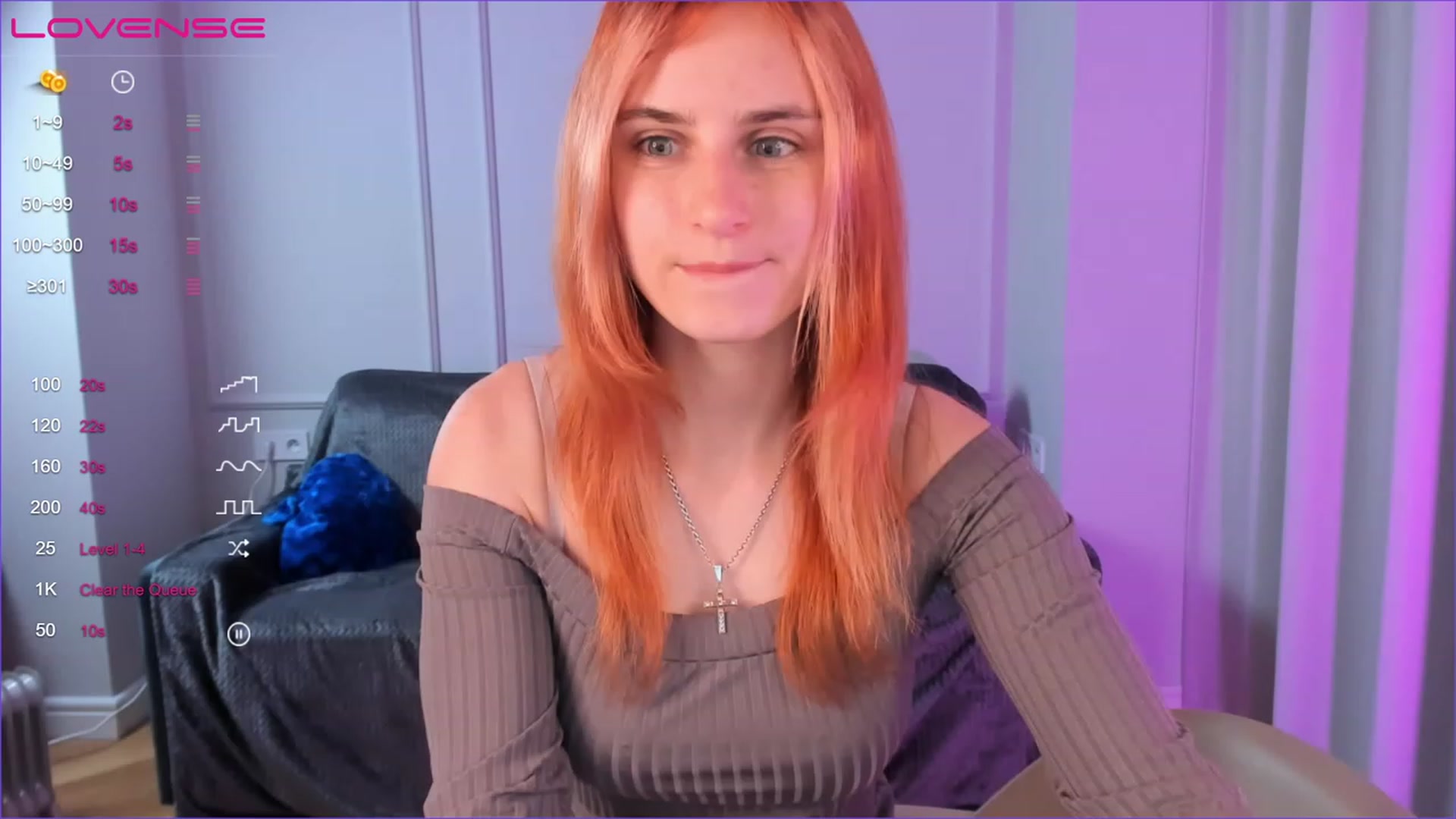 Gallery image thumbnail from Mia_lunaaa's myfreecams stream on, 11/14/2022, 13:29 image 12 of 20